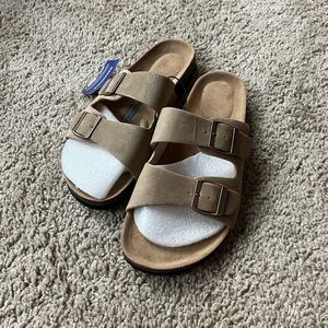 NWT birkenstocks